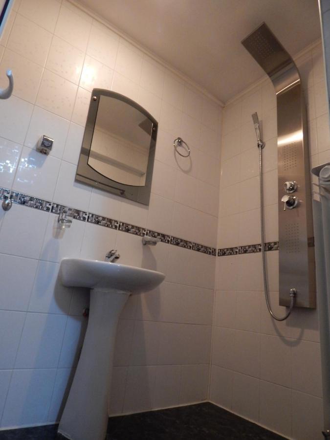 Rio Family Hotel Blagoevgrad Buitenkant foto