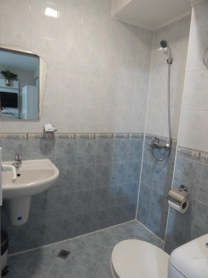 Rio Family Hotel Blagoevgrad Buitenkant foto