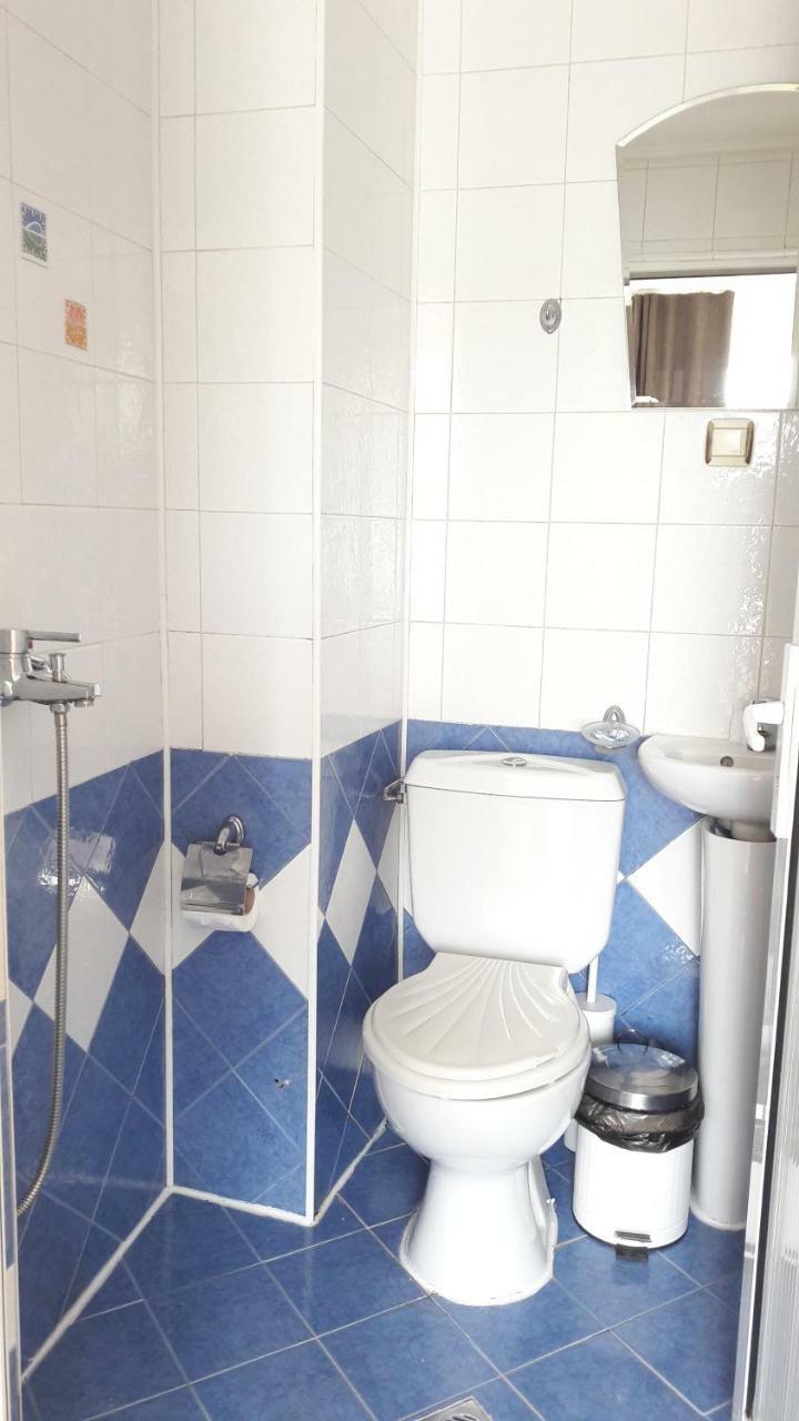 Rio Family Hotel Blagoevgrad Buitenkant foto